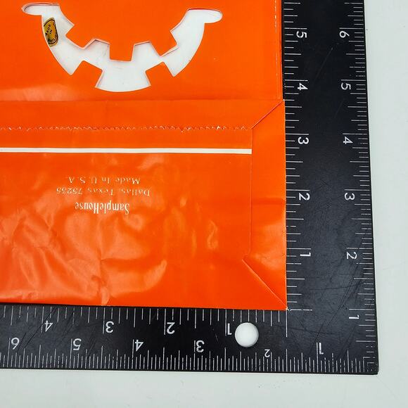 Vintage Halloween Bags Orange Black Jack-O-Lantern Die Cut Candle Bags Lot of 30 - Picture 6 of 10